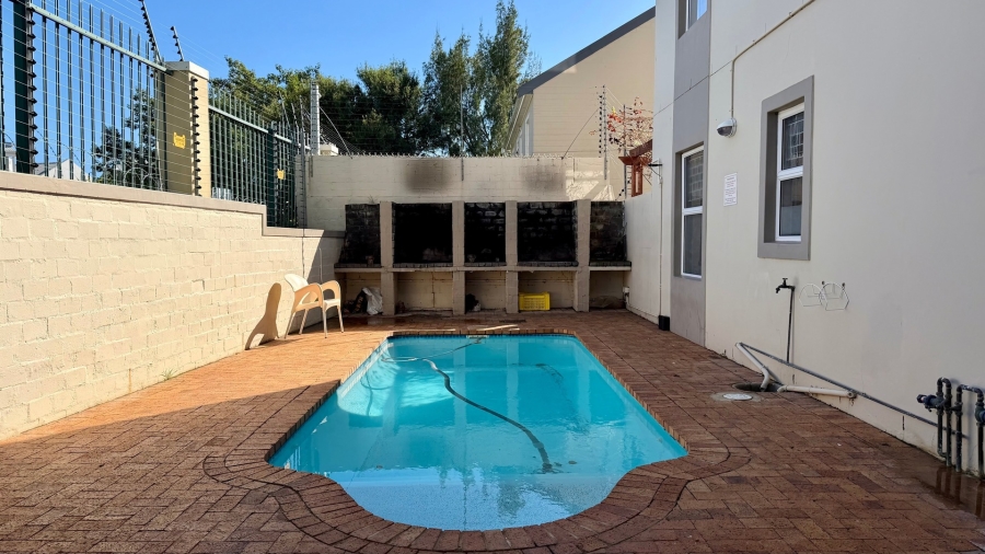 3 Bedroom Property for Sale in Stellenbosch Central Western Cape